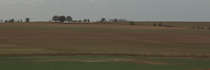 Targelle Ravine and Villers Hill Cemetery