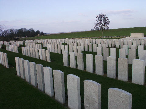 Raperie Cemetery