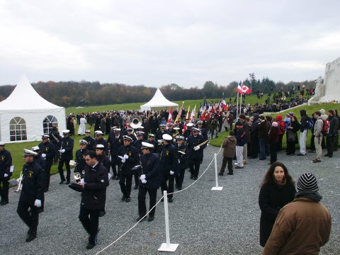 Sunday 9 November 2003