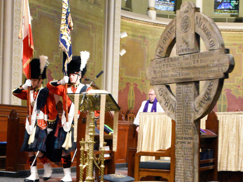 The cross returns to St Andrew's Toronto