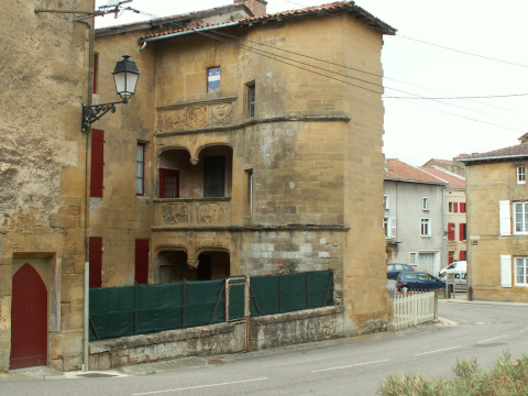 Ornamentation on the walls