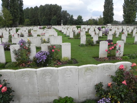 Guards' Cemetery, Windy Corner