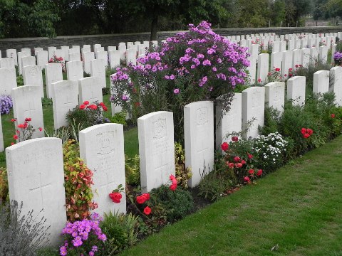 Guards' Cemetery, Windy Corner