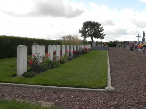 Givenchy les la Bassee Communal Cemetery