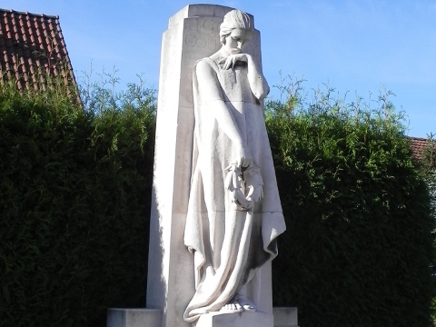 Monument to Hillyar Hill-Trevor