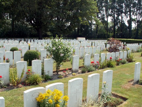 Strand Military Cemetery