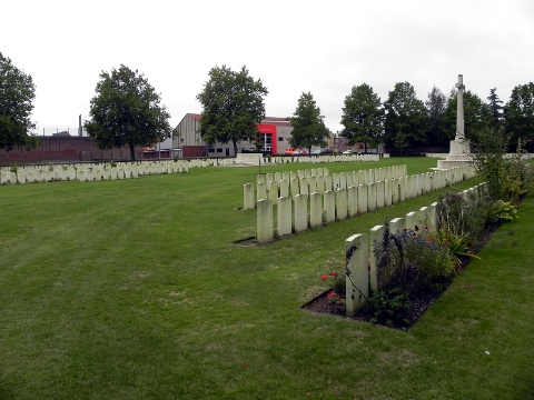 Ypres Reservoir Cemetery