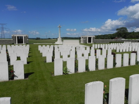 Gommecourt Wood New Cemetery
