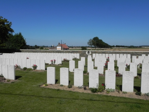 Sains les Marquion British Cemetery