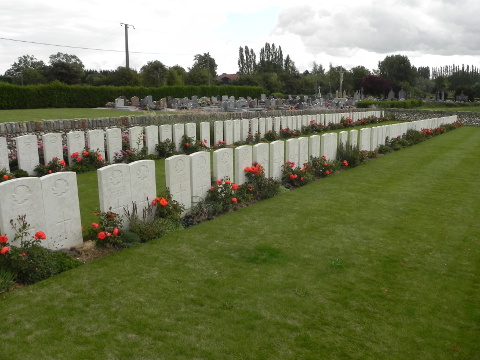 Quéant Communal Cemetery British Extension