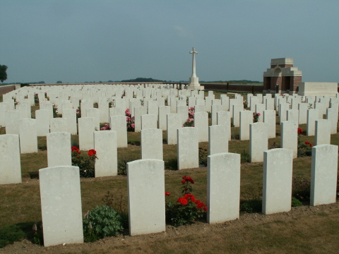 Bouzincourt Ridge Cemetery