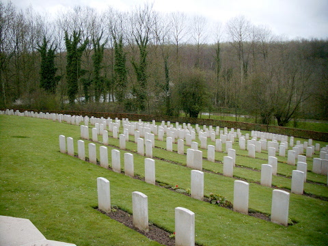 Authuile Military Cemetery