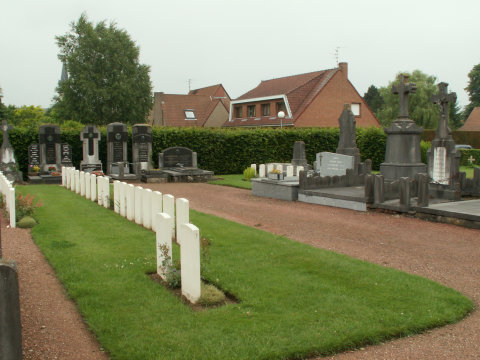 Bois Grenier Communal Cemetery