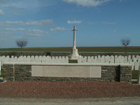 Héninel Croisilles Road Cemetery