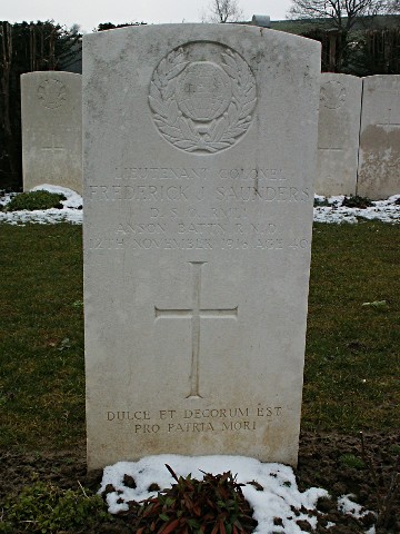 Lt Colonel Frederick Saunders