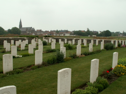 Chapelle-d'Armentières New Military Cemetery
