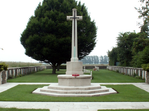 La Chapelle-d'Armentières Old Military Cemetery