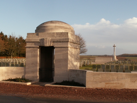 Gouzeaucourt New British Cemetery