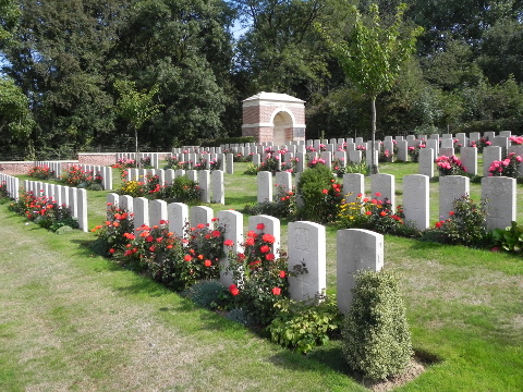 Hermies Hill British Cemetery