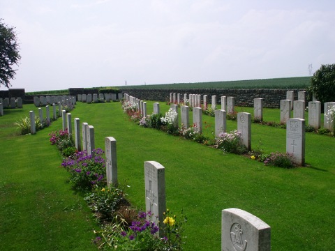 Guards' Cemetery, Combles
