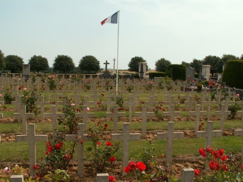 Aubigny-en-Artois Communal Cemetery Extension