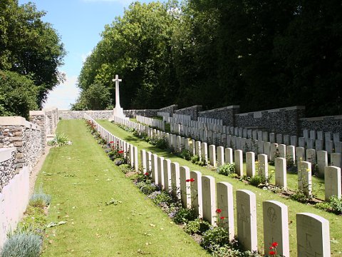 Roeux British Cemetery