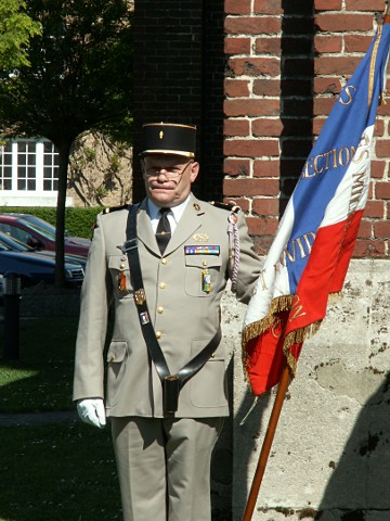 The porte-drapeau of St Venant