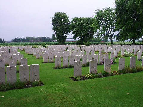 Vlamertinghe New Military Cemetery