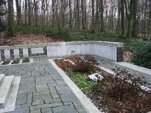 Guards Grave, Villers Cotterêts Forest