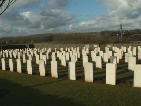 Louez Military Cemetery